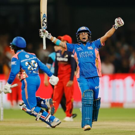 Harmanpreet Kaur, Amanjot Kaur Guide Mumbai Indians to 4-WICT WIN Over Royal Challengers Bengaluru in WPL 2025